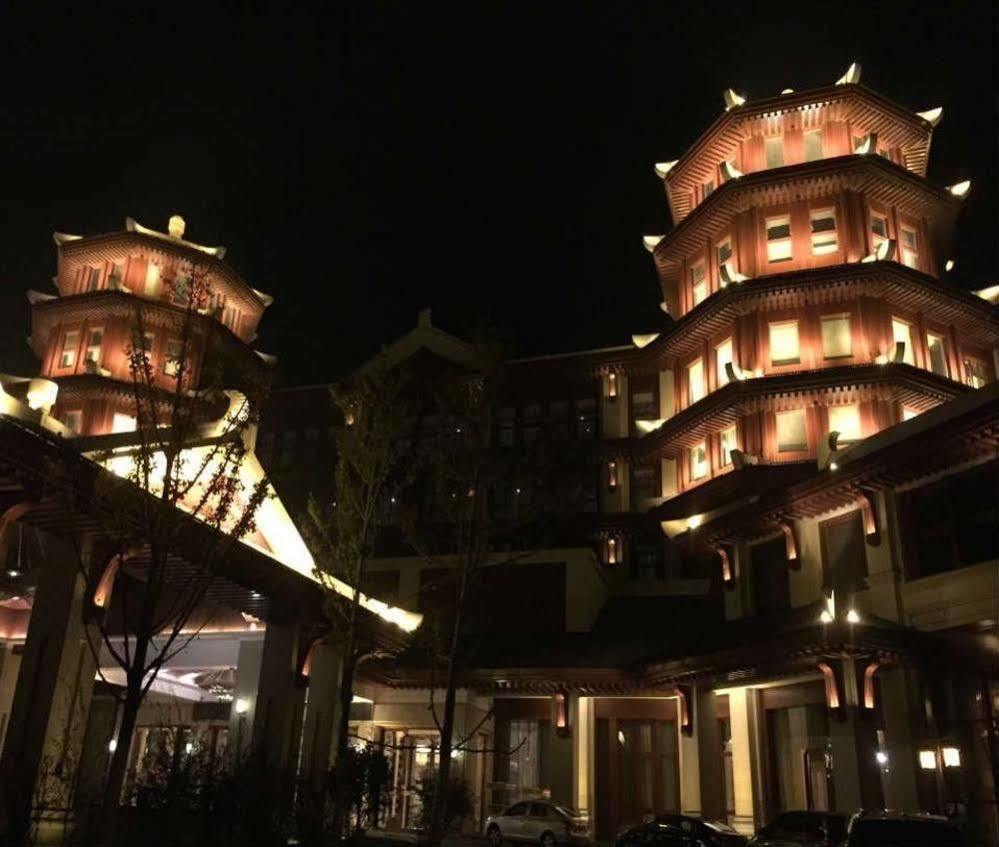 Tianjin Guanghegu Hot Spring Holiday Hotel Xuzhuangzi Bagian luar foto